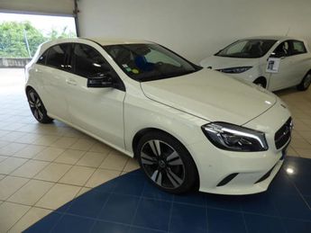  Voir d&eacute;tails -Mercedes Classe A 200 d 7G-DCT URBAN &agrave; Mertzwiller (67)