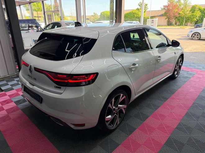 Renault Megane IV BERLINE R.S. Line Blue dCi 115 ch EDC Blanc de 2021