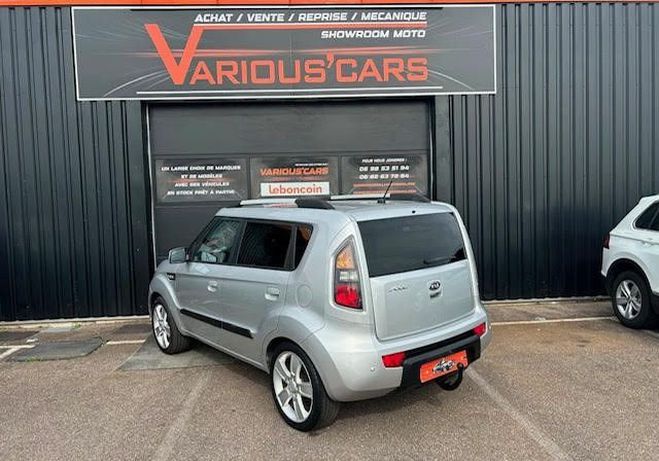 Kia Soul 1.6 PLUG 126 CV Gris de 2009
