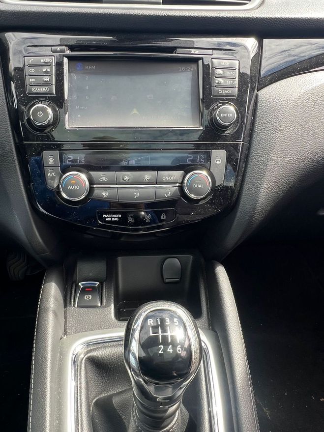 Nissan Qashqai II (2) 1.2 DIG-T 115 N-CONNECTA GPS TP B Blanc de 2015