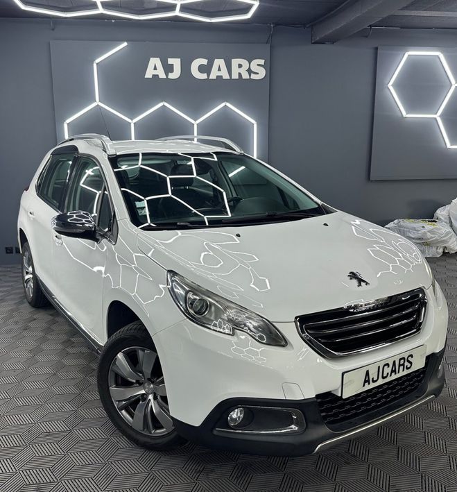 Peugeot 2008 1.6 e-hdi 92ch 1ere main distri neuve au Blanc de 2013