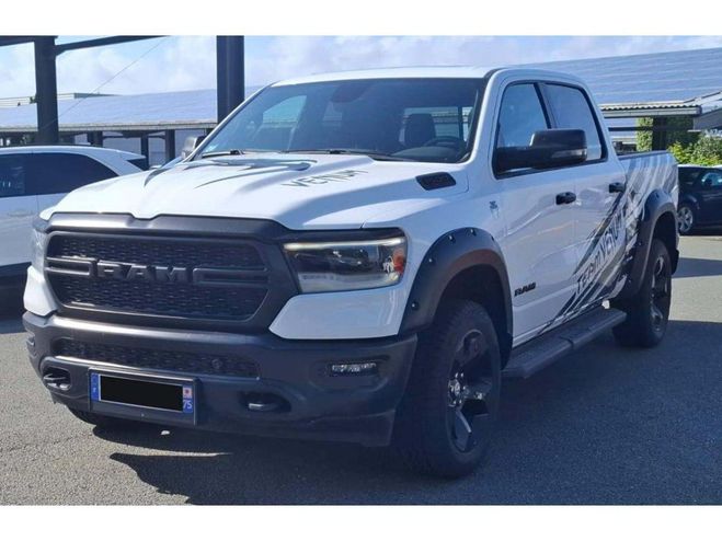 Dodge Ram 1500 CREW BIGHORN BUILT TO SERVE EDITION Blanc de 2023