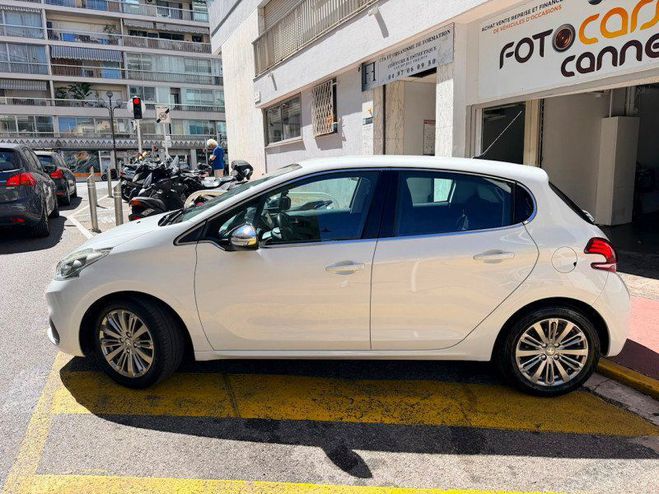 Peugeot 208 1.2 PURETECH 110CH ALLURE S&S 5P Blanc de 2015