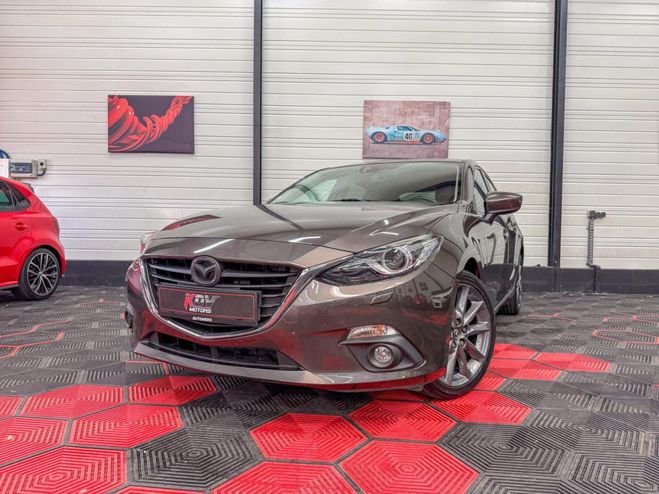 Mazda 3 Mazda3 2.0 Skyactiv G 120 NAKAMA MARRON de 2016