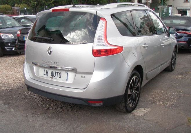 Renault Grand Scenic III (3) 1.2 TCE 130 ENERGY BOSE EDITION  Gris de 2015