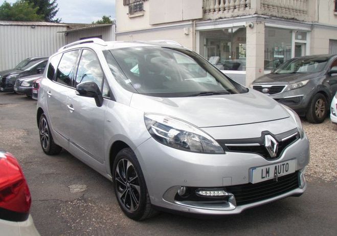 Renault Grand Scenic III (3) 1.2 TCE 130 ENERGY BOSE EDITION  Gris de 2015