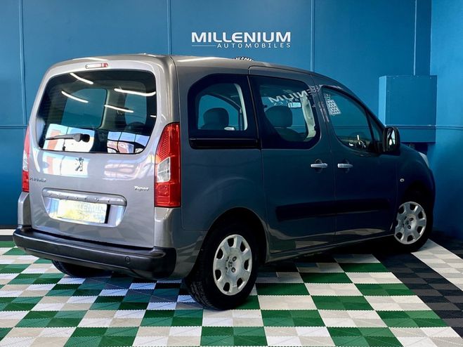 Peugeot Partner TEPEE 1.6 HDI90 LOISIRS Gris F de 2009