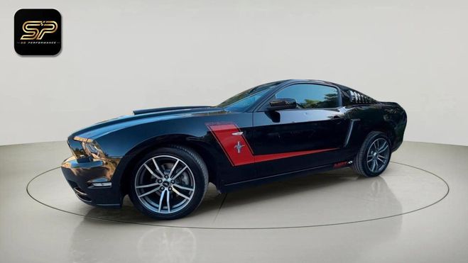 Ford Mustang 3.7 V6 * Bo�te Automatique * Cuir * LED  Noir de 2014