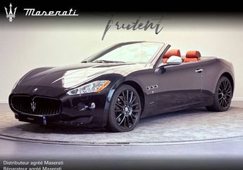  Voir d&eacute;tails -Maserati Grancabrio 4.7 V8 A &agrave;  La Roche-sur-Yon (85)