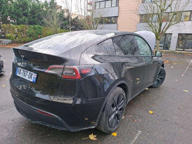 Tesla Model Y BEV Grande Autonomie RWD Noir Uni de 2024