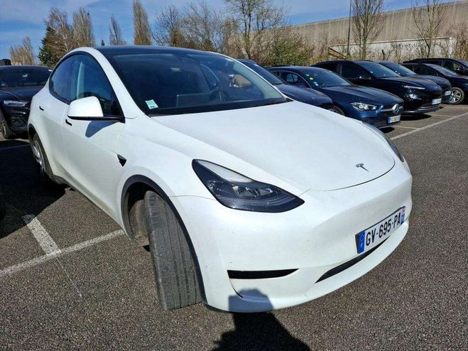 Tesla Model Y propulsion RWD, �lectrique, 188 kW, 256  Blanc Nacre Multicouches de 2024