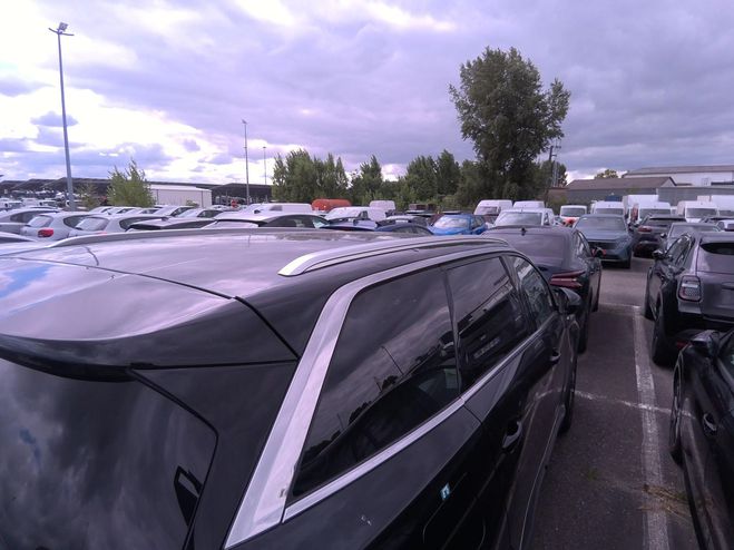 Peugeot 5008 Hybride 145 E-DCS6 GT  Noir Perla Nera de 2024