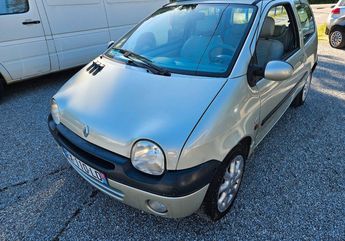  Voir d&eacute;tails -Renault Twingo 1 phase 2 1.2i 16v 75 cv initiale quicks &agrave; Montauban (82)