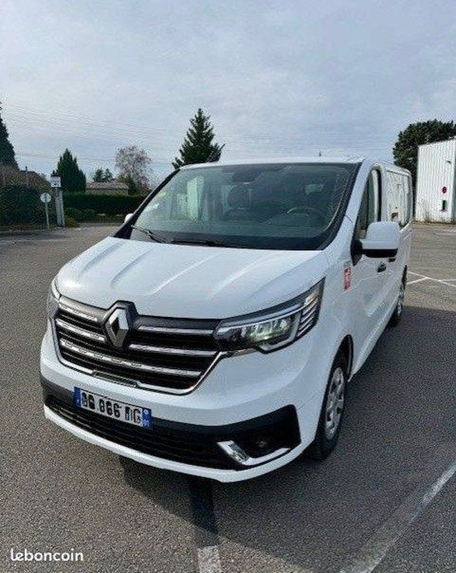 Renault Trafic COMBI 9 places L1 2.0 EDC dCi 150ch TRUC Blanc de 2023