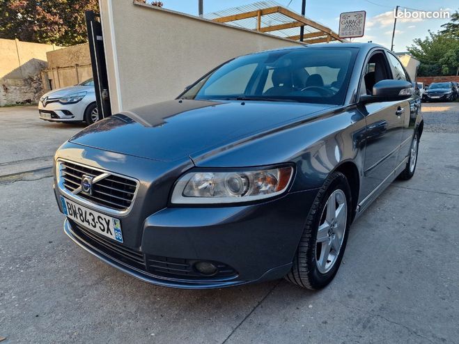 Volvo S40 1.6d 110ch momentum Gris de 2007