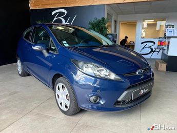  Voir d&eacute;tails -Ford Fiesta 1.25 i 82 cv &agrave; Replonges (01)
