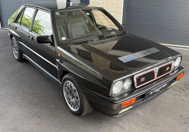 Lancia Delta hf integrale 16v ? 200 ch carte grise co Noir de 1991