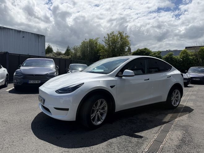 Tesla Model Y STANDARD RWD Blanc Nacr� de 2023