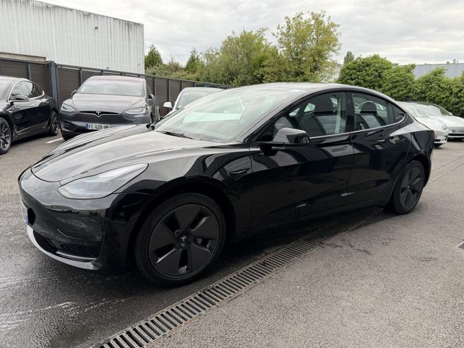 Tesla Model 3 STANDARD RANGE RWD Noir M�tallis� de 2023