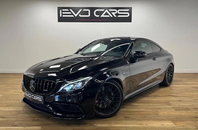 Mercedes Classe C 63 C63 V8 Biturbo 476 ch / Echapp AMG /  Noir de 2016