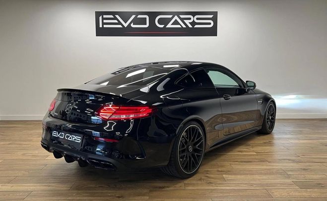 Mercedes Classe C 63 C63 V8 Biturbo 476 ch / Echapp AMG /  Noir de 2016