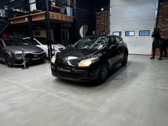  Voir d&eacute;tails -Renault Megane III BERLINE dCi 130 FAP eco2 Carminat To &agrave; Saint-Ouen-l'Aum�ne (95)