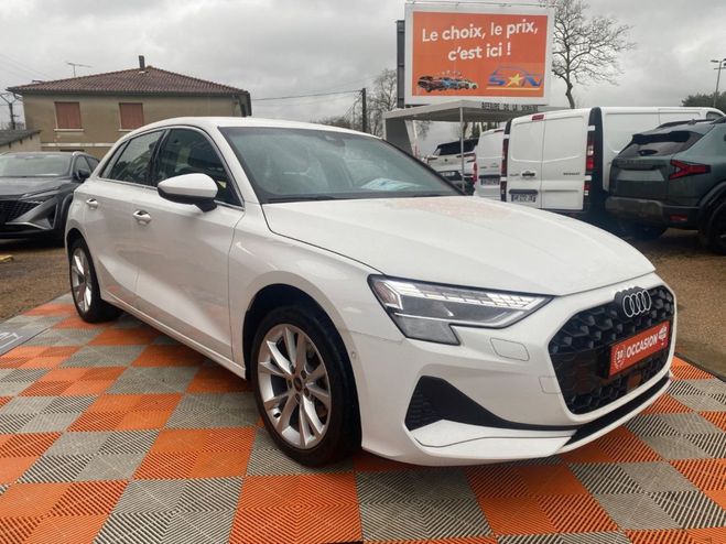 Audi A3 Sportback 1.5 30 TFSI 116 S-TRONIC ADVAN Blanc de 2024