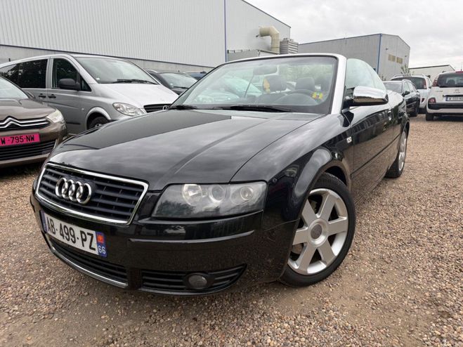 Audi A4 CABRIOLET 2,5 V6 TDI 163 PACK PLUS Noir de 2003