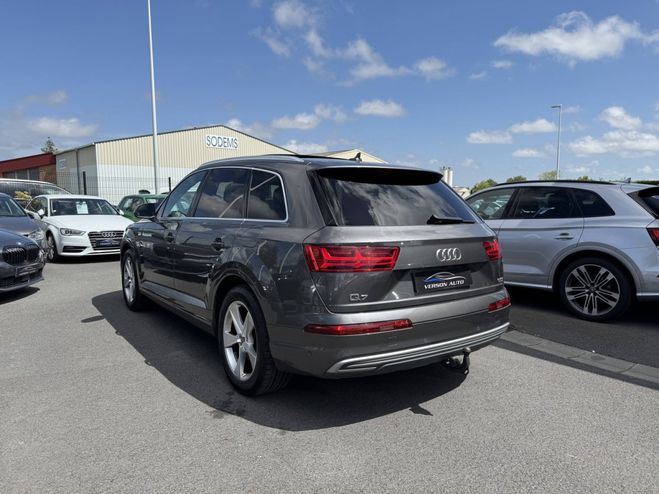 Audi Q7 e-tron 3.0 V6 TDI 373 AVUS CROCHET CAM 3 GRIS de 2018