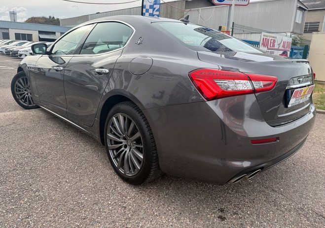 Maserati Ghibli MASARATI 3.0 V6 350ch GranLusso GARANTIE Gris de 2019