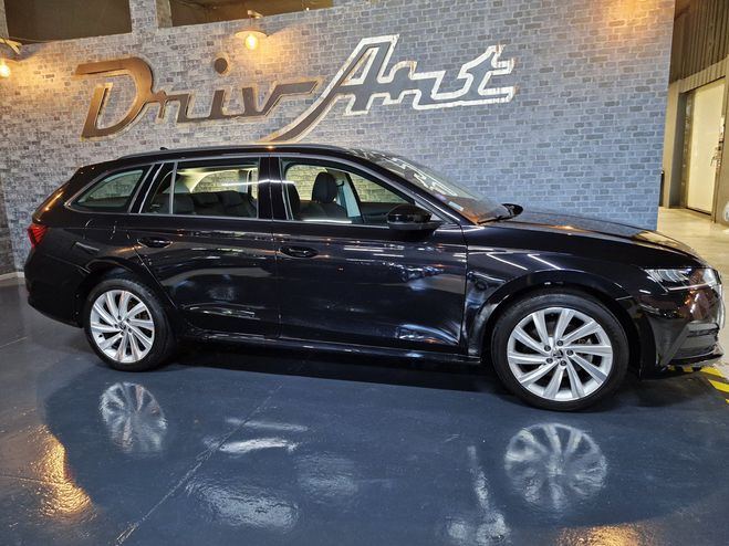 Skoda Octavia Combi IV 1.4 TSI PHEV IV 204 BUSINESS DS noir m�tal de 2023