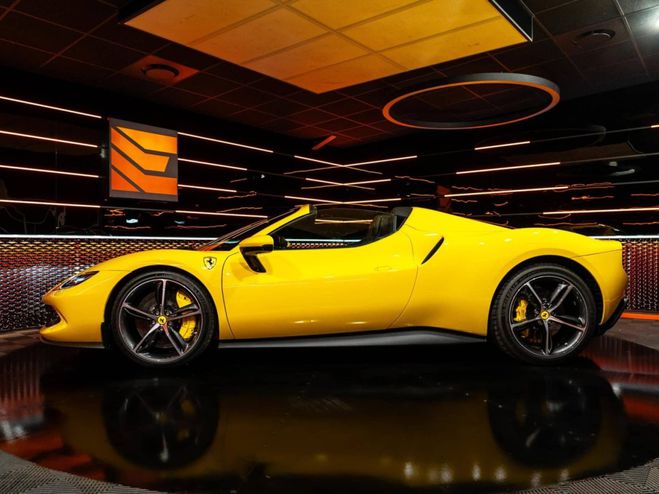 Ferrari 296 GTS 3.0 V6 830CH Giallo Modena de 2023