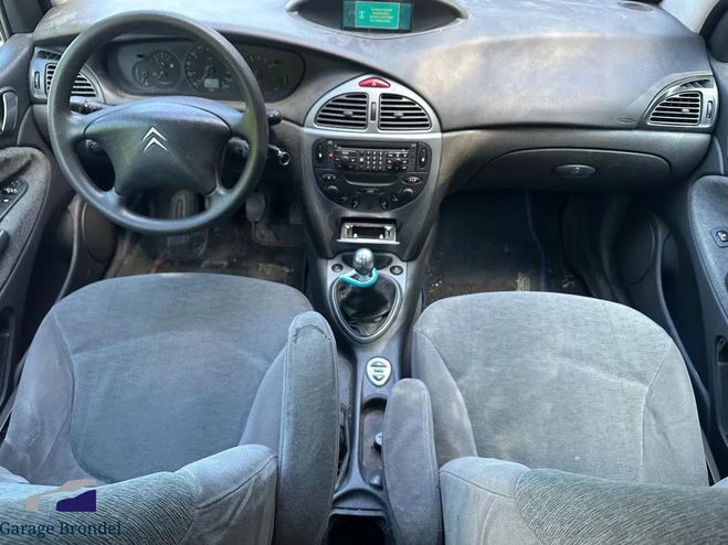 Citroen C5 2.0i 137cv 2�me main Gris de 2003