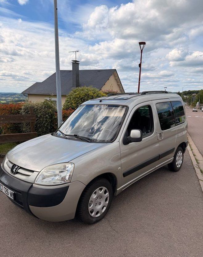 Peugeot Partner 1.6 HDI 75 cv 5 places climatisation Autre de 2007
