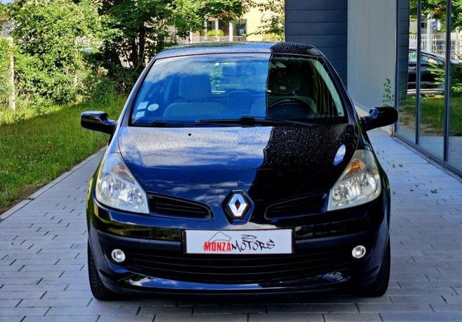 Renault Clio III 1.5 DCI 85CH PRIVILEGE 3P Noir de 2006