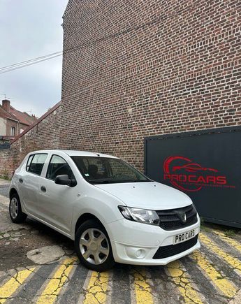  Voir d&eacute;tails -Dacia Sandero 1,2i &agrave; Douai (59)