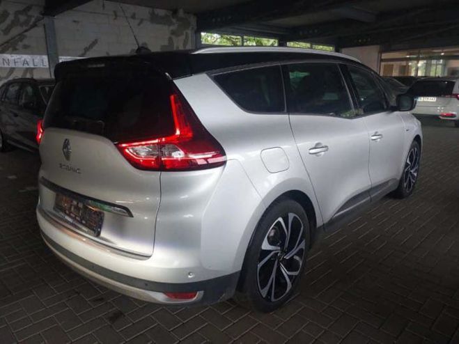 Renault Grand Scenic IV Blue dCi 120 ch EDC Bose Edition Gris Argent de 2019