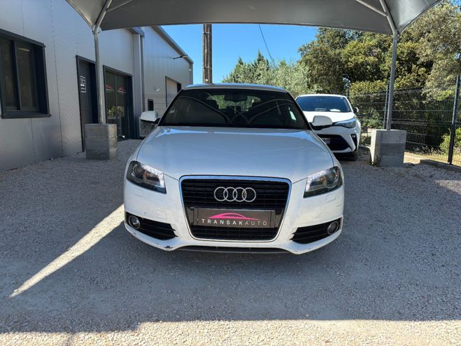 Audi A3 8P Phase 2 TDI 140 S line 3 Portes Blanc de 2010