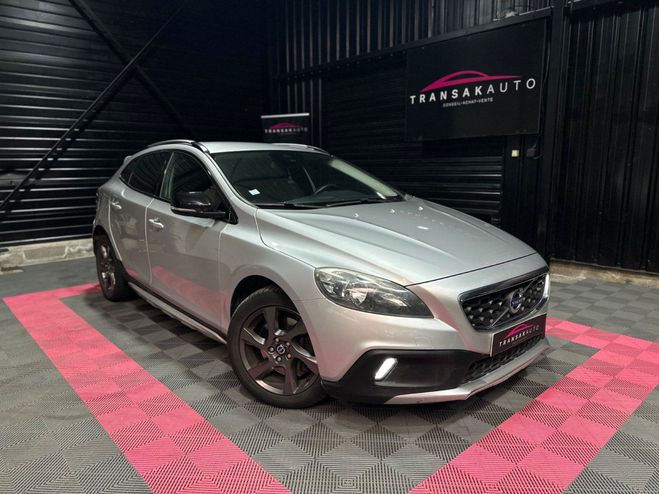 Volvo V40 CROSS COUNTRY D3 150 Momentum Gris de 2014