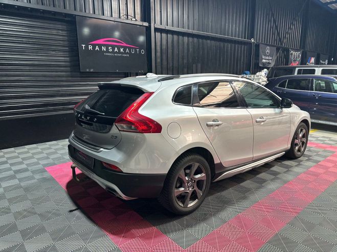 Volvo V40 CROSS COUNTRY D3 150 Momentum Gris de 2014