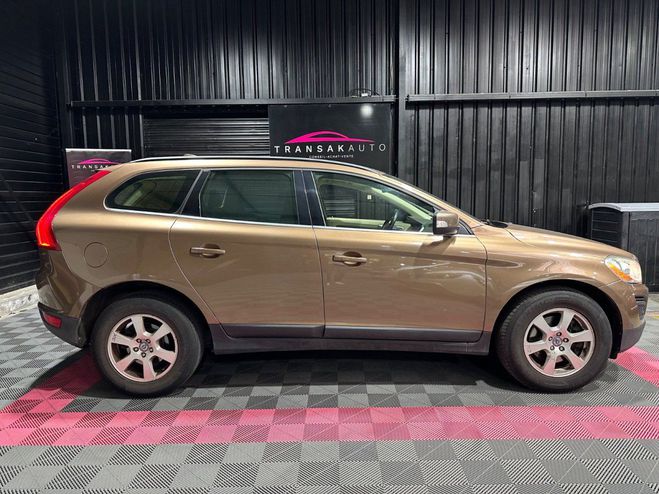 Volvo XC60 D3 DRIVe Summum Marron de 2010