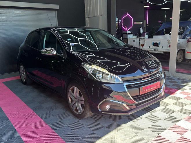 Peugeot 208 1.2 PureTech 82 ch BVM5 Style ~ Radar AR Bleu de 2016
