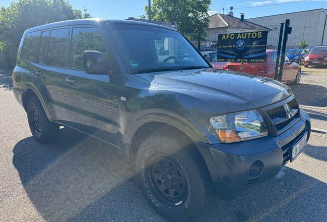 Mitsubishi Pajero  3 3,2did long  de 2006