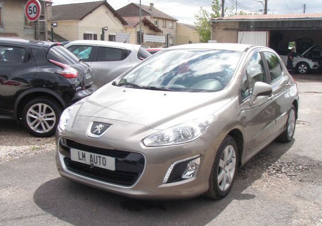 Peugeot 308 (2) 1.6 HDI 92 FAP STYLE 5P Gris de 2012