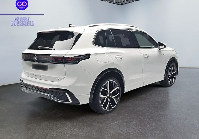Volkswagen Tiguan R-LINE 1.5 eTSI 150 DSG7 ? TOIT PANO IQ. Blanc de 2024