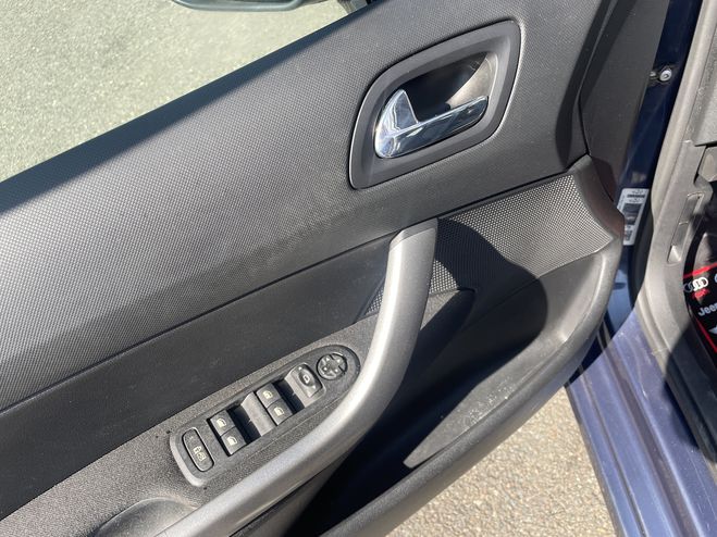 Peugeot 308 1.6 VTI 16V PREMIUM 5P BLEU FONCE  de 2008