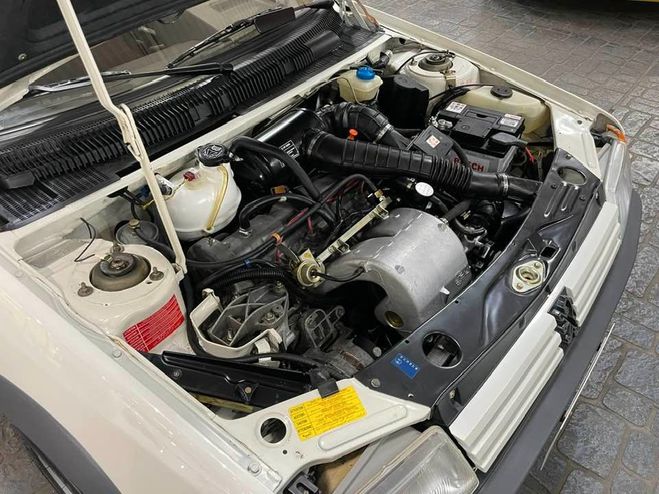 Peugeot 205 gti 1. 6 BLANC de 1984