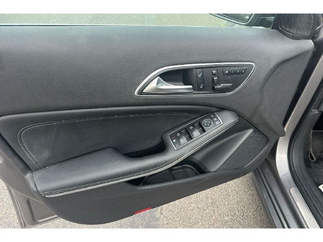 Mercedes Classe A 200 BlueEFFICIENCY Inspirat BVA Grise de 2013