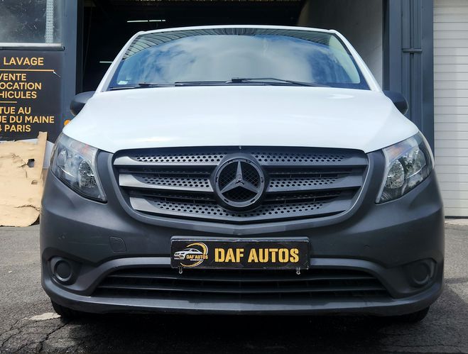 Mercedes Vito 114 CDI 136 CH LONG FIRST BVA7 Blanc de 2022