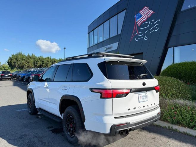 Toyota Sequoia TRD PRO HYBRID Blanc de 2026
